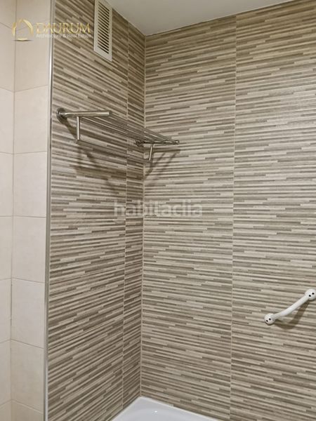 Foto a08d493c-7934-4764-b287-ab899cb4c49d. Pis amb aparcament piscina a Rejas Madrid