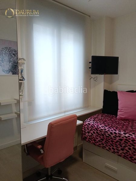 Foto cfea595b-d6d5-47a8-b17b-490f657cdb49. Pis amb aparcament piscina a Rejas Madrid