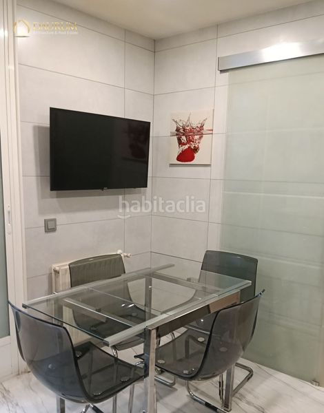 Foto de538e63-00fa-4364-9f67-43f27b323dfa. Pis amb aparcament piscina a Rejas Madrid