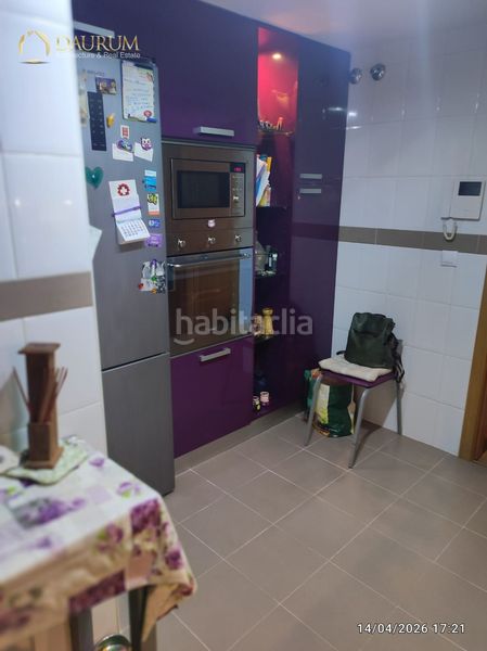 Foto 3bfe8f82-eea8-4b51-a66b-f6be3aebd3b0. Pis amb calefacció aparcament piscina a Butarque Madrid