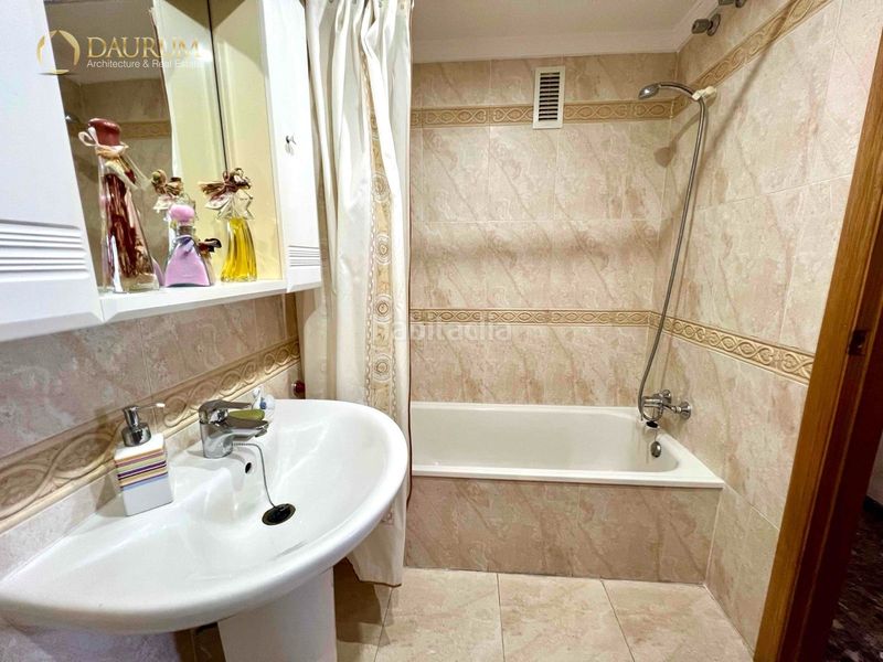 Foto 4d91ec9c-f8d0-4f65-8245-30f76acc7ddc. Pis a pueblo de Cullera Cullera