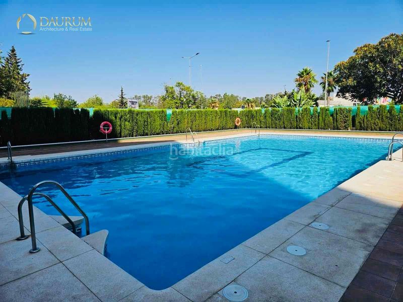 Foto 2bf7fbcd-fa91-49b0-9ec3-5e0a78f4eb21. Pis amb calefacció aparcament piscina a El Consul - Ciudad Universitaria - El Romeral Málaga