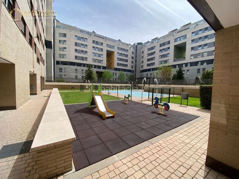 Foto 159eb96b-84e1-426f-aeeb-bfdd7e20ae4e. Àtic amb calefacció aparcament piscina a Ensanche de Vallecas-La Gavia Madrid