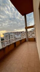 Flat  Arroz y tartana. Estupendo piso de 3 habitaciones en canet den berenguer, con vis