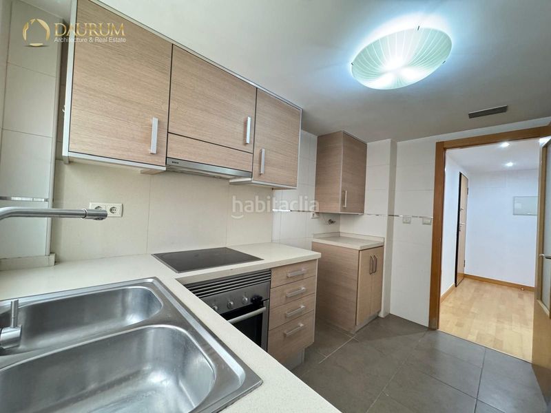 Foto 2585316e-68be-4285-8cd2-d7f66a79a08e. Pis amb calefacció aparcament a Juzgados Mislata