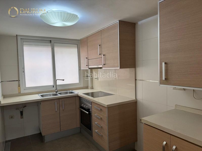 Foto 407415f6-dd84-450b-894a-5f3780f17b4a. Pis amb calefacció aparcament a Juzgados Mislata