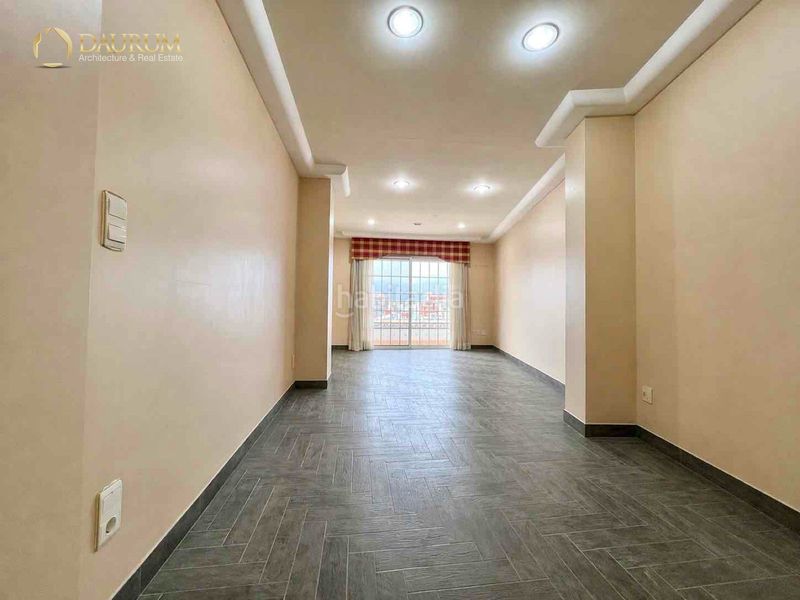 Foto 95d7ccc2-be95-4609-9727-12d2e77cf1b6. Dúplex amb aparcament a Sueca Sueca