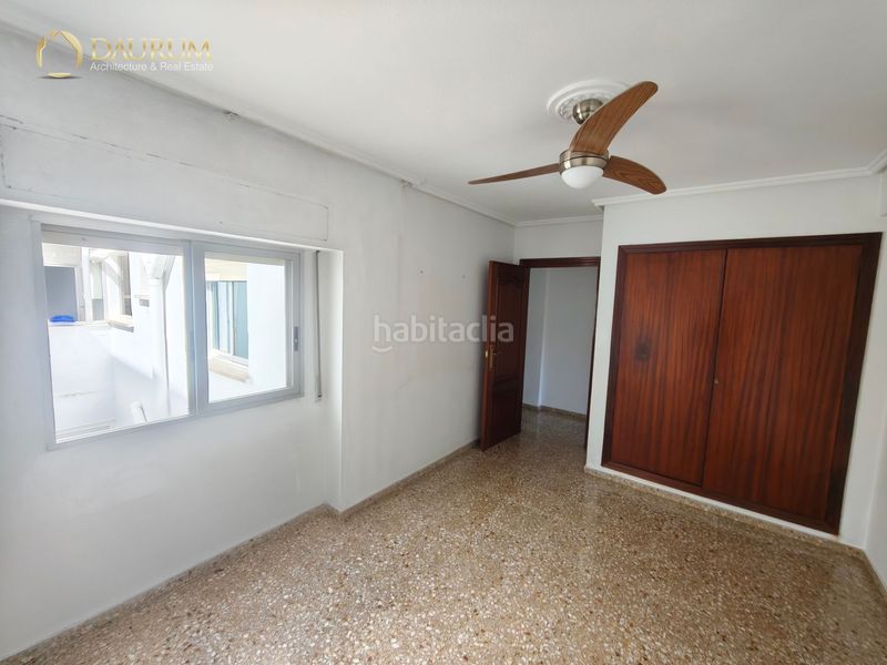 Foto b94de1ca-c6fe-4b65-8afb-d3b1f177c19a. Pis amb aparcament a Alaquàs
