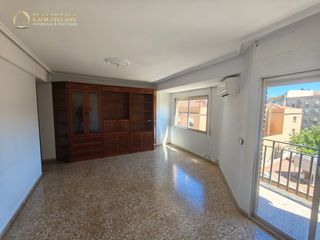 Pis  Blasco ibañez. Fabuloso piso de 4 habitaciones en alaquàs