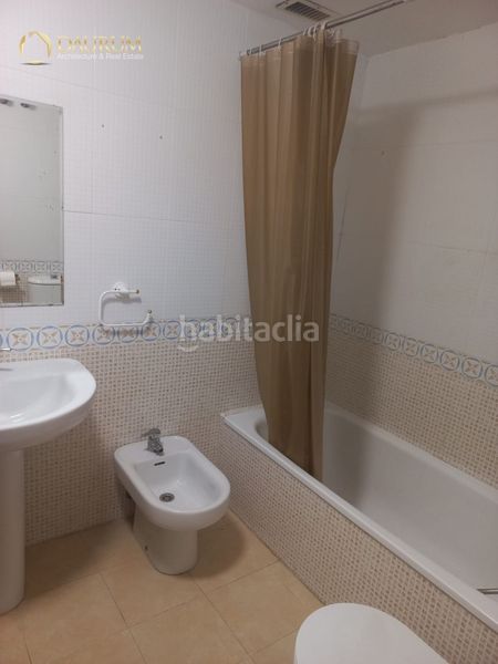 Foto 9db48801-9651-423d-874b-792c3c535db9. Pis amb calefacció piscina a Camí Reial Valencia