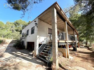 Chalet  Polígono. Magnífico chalet independiente de 6 habitaciones albalat dels ta
