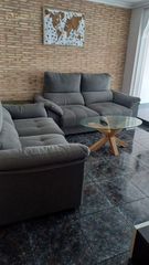 Haus  Mestre giner. Estupenda vivienda unifamiliar de 4 habitaciones en monserrat