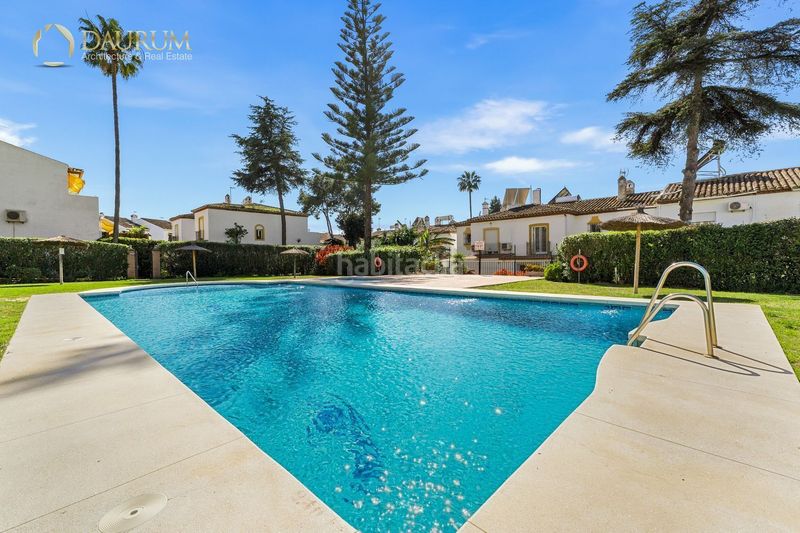 Foto 05ac55b8-7836-477b-ae76-9d87d9d2fa84. Casa adossada amb calefacció aparcament piscina a Marbella