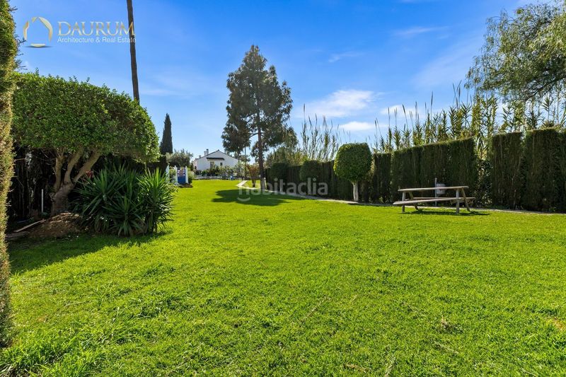 Foto 41845612-fafd-4d9b-805d-2f26f1aeb79d. Casa adossada amb calefacció aparcament piscina a Marbella