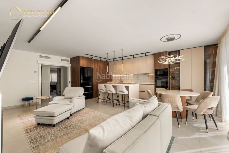 Foto fceb85e6-ad77-42dd-a361-b4d7273f50a6. Casa adossada amb calefacció aparcament piscina a Marbella