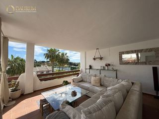 Pis  Lima. Fantástico piso en estepona, con vistas a la montaña