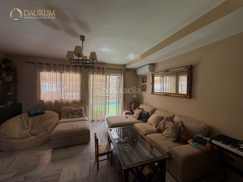 Foto 5abc9fd9-9729-47a5-b2d6-c217732112d0. Casa adossada amb calefacció aparcament piscina a Marbella
