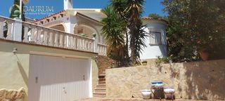 Chalet  Los lagos. Fantástico chalet independiente en alginet