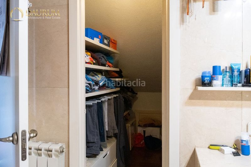 Foto 5abfae25-cf15-4ecb-9ee9-0a3d0105e68d. Casa adossada amb calefacció aparcament piscina a Madrid