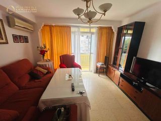 Pis  Del doctor marañón. Fantástico piso de 3 habitaciones en martiricos  la roca