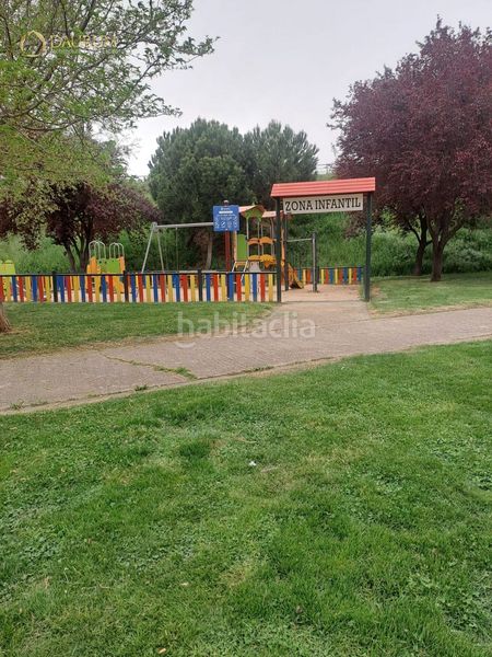 Foto 323e03dc-f38d-4170-8b79-f9eb5be79824. Pis amb calefacció aparcament a Soto de Henares Torrejón de Ardoz