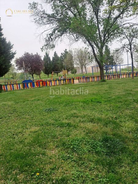 Foto 39f92c15-b333-484b-87ff-e76ae9bb9f7c. Pis amb calefacció aparcament a Soto de Henares Torrejón de Ardoz