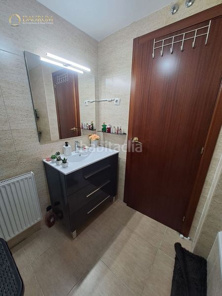 Foto f35eb8f4-3a85-43d1-8855-bed256774dca. Pis amb calefacció aparcament a Soto de Henares Torrejón de Ardoz