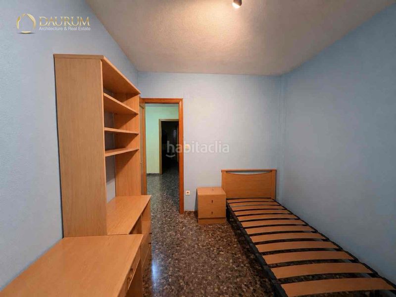 Foto cf796c85-3f6d-45e9-994d-030470a39f48. Casa adossada amb aparcament a Benimodo