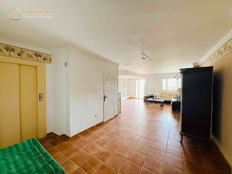 Foto 74256c87-ae01-4560-aa82-1d911af88e9a. Casa adosada maravilloso chalet adosado de 4 plantas, en Rincón de la Victoria