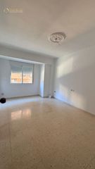 Appartement  Olimpia arozena torres. Estupendo piso de 3 habitaciones en lolivereta