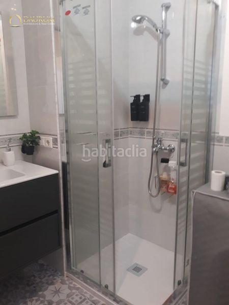 Foto ac85faf7-e26c-445b-802a-affcf55e7e40. Pis amb aparcament piscina a Calahonda Mijas