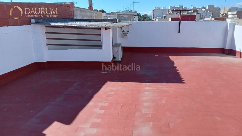 Foto 0f730067-c77b-49ad-94e3-be70a24d83cb. Casa amb calefacció aparcament a Algemesí