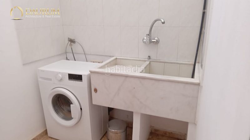 Foto b65e979b-47a7-49e5-a237-f79a25b494d4. Casa amb calefacció aparcament a Algemesí
