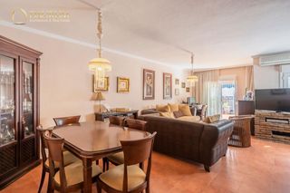Doppelhaus  Las palmeras. Magnífico chalet pareado de 3 habitaciones en benalmádena, en 2ª
