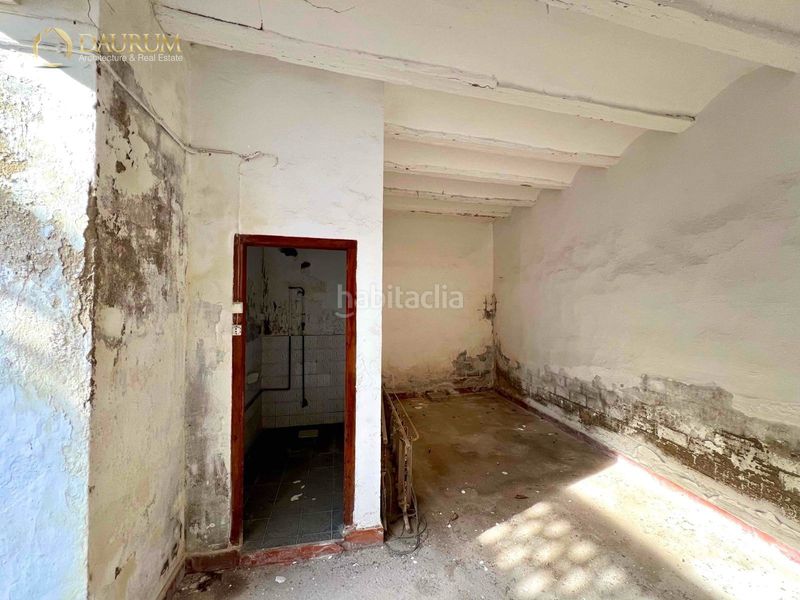Foto 42f59b65-5f6f-4b0a-9f26-a410d1dcb230. Casa amb aparcament a Benifaió