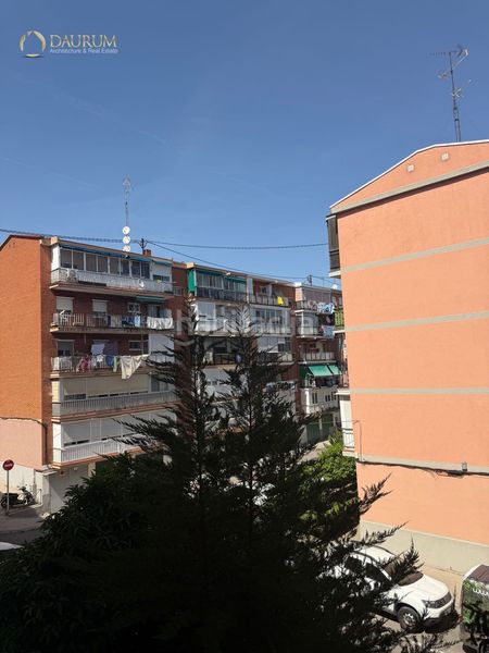 Foto 60a45c35-f3b6-4d30-8620-7f3316f48624. Pis amb calefacció a Pinar del Rey Madrid