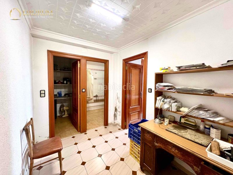 Foto 9fe31737-e1e0-4938-88ce-72c6d44c1fb2. Casa amb aparcament a Monserrat