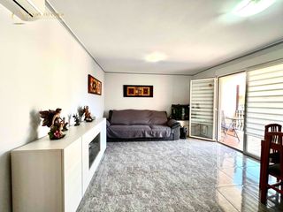Appartamento  Enric valor- escriptor. Fantástico piso de 4 habitaciones en carcaixent