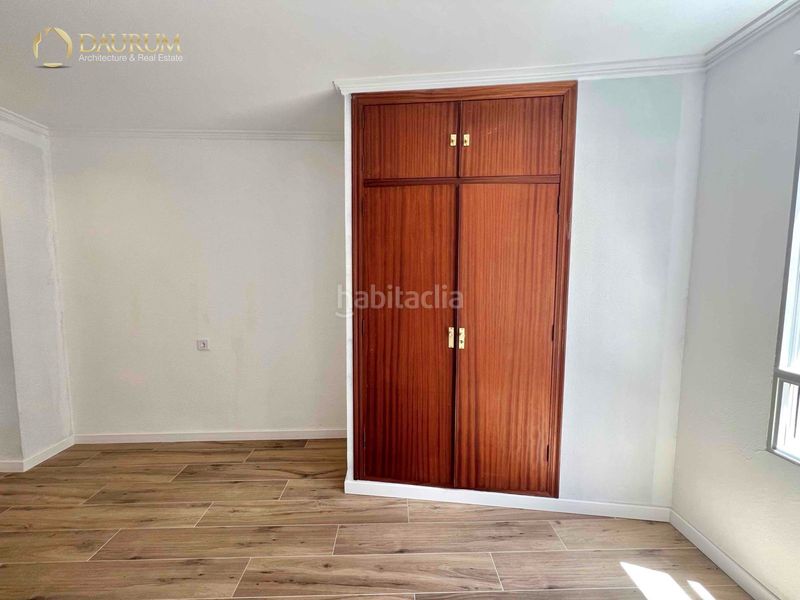Foto bfac9856-0cd6-4522-bd1b-ddc21d2ebbb7. Casa amb aparcament a Alginet