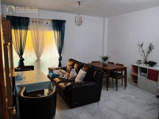 Pis  Calle río retortillo. Maravilloso piso de 3 habitaciones en mijas