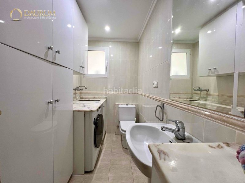 Foto ca05600c-e658-4240-872b-209dfd53313a. Pis amb aparcament a Mont Olivet Valencia