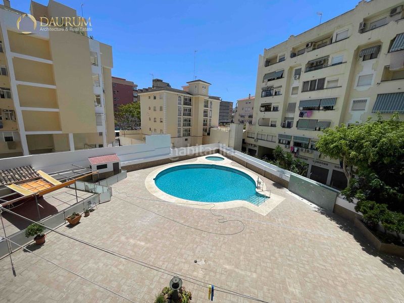 Foto ba0dd42f-e5cf-4f6b-ae53-535673f95b13. Pis amb piscina a Manantiales-Estación de Autobuses Torremolinos