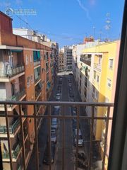 Flat  Jeronima gales impressora. Maravilloso piso de 4 habitaciones en lhort de senabre