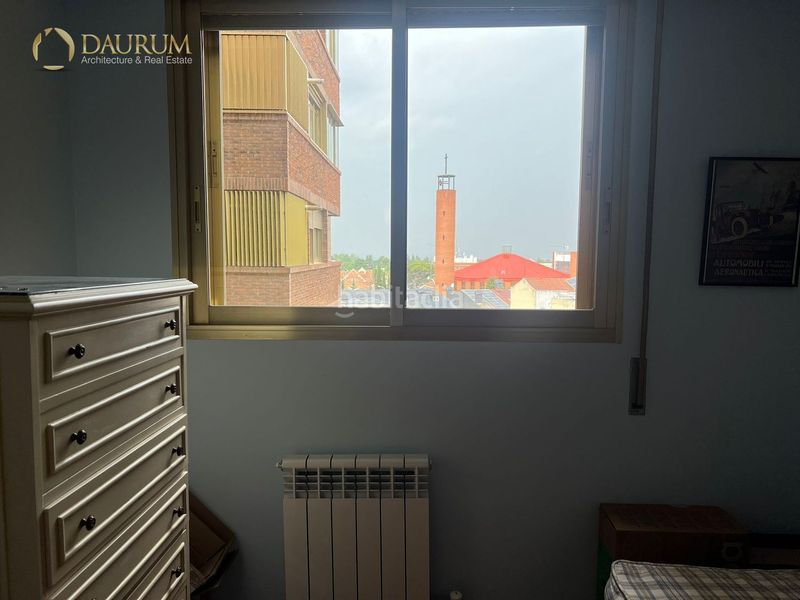 Foto a7cc4d3a-02fe-48f2-8774-8312ab594677. Pis amb calefacció aparcament piscina a Valdezarza Madrid