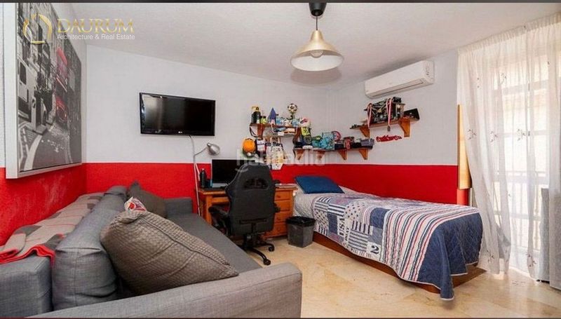 Foto 0d40b850-4c2a-48bd-a81a-cc4eb55ef411. Àtic amb aparcament a Las Flores Mijas