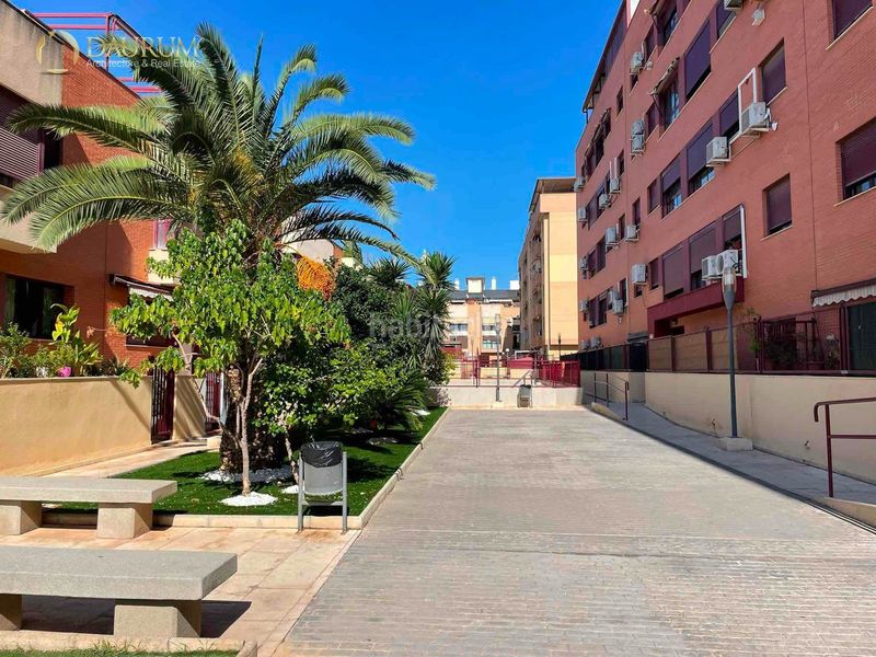 Foto 5f7ff247-2801-41ec-a51d-595f12557bde. Pis amb aparcament piscina a Avenida de Abril-9 de Octubre Sagunt
