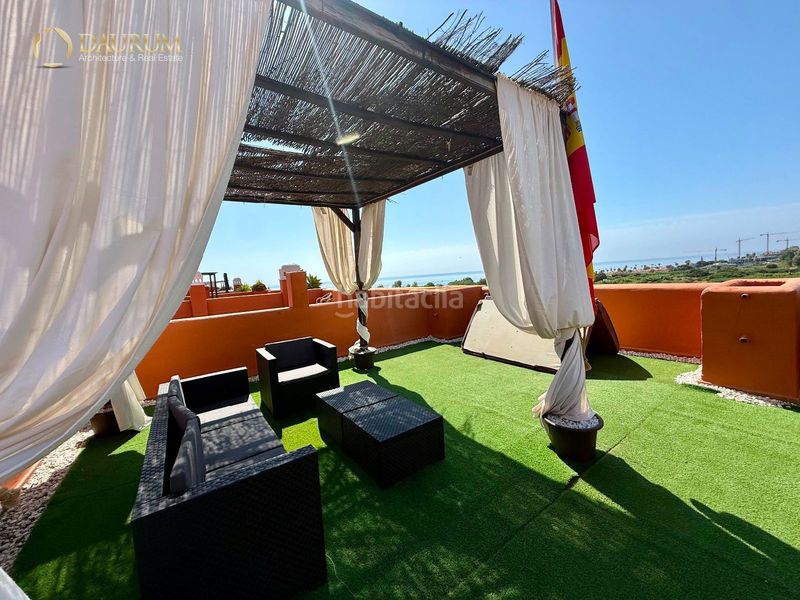 Foto 0ffdef8c-b81a-41d9-9445-c0ad35f00160. Àtic amb calefacció aparcament piscina a El Castillo Manilva