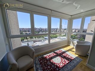 Appartamento  Fermin caballero. Inmejorable piso de 5 habitaciones en peñagrande