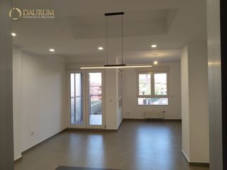 Piso  Valle del roncal. Maravilloso piso de 4 habitaciones en las rozas