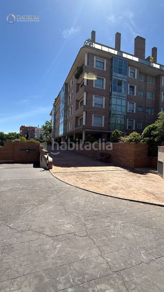 Foto d97a8af4-efff-4d23-b81d-fa71e272c9c5. Àtic amb calefacció aparcament piscina a Ciudad Universitaria Madrid